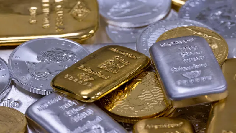 Qızıl 5 180 dollara yaxınlaşdı, gümüş 88 dollar həddində ticarət olunur