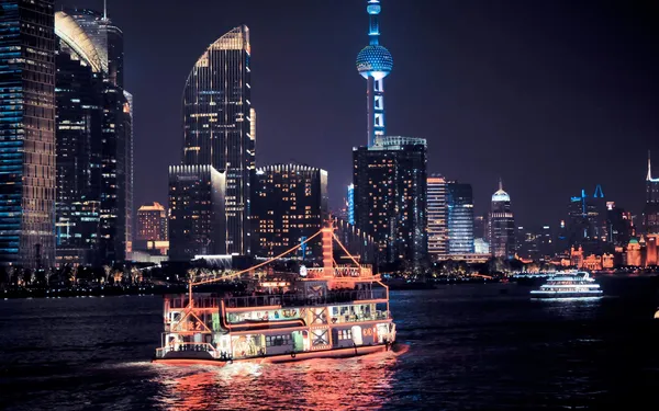 HuangpuRiverCruiseinShanghai,China-Klook