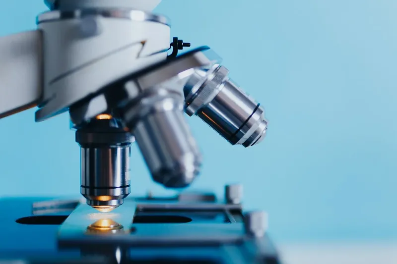 "Q32 Bio" aktiv satışlarından sonra 170%-dən çox bahalaşıb