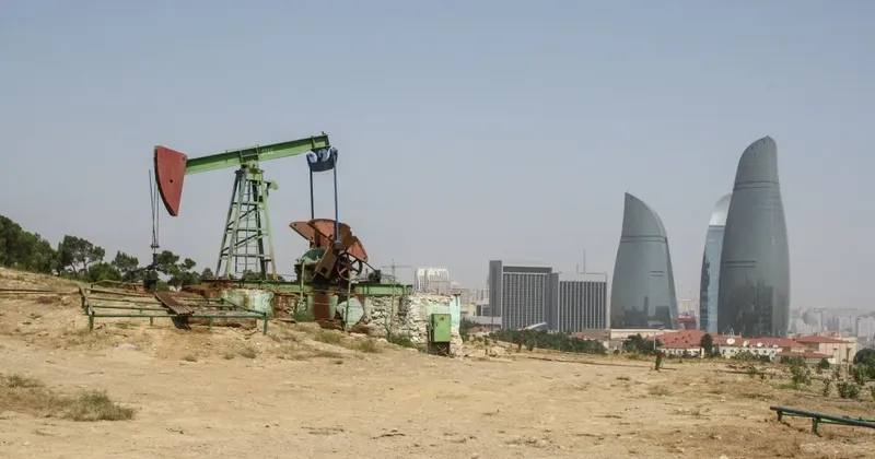 Azərbaycan nefti dünya bazarlarında bahalaşıb