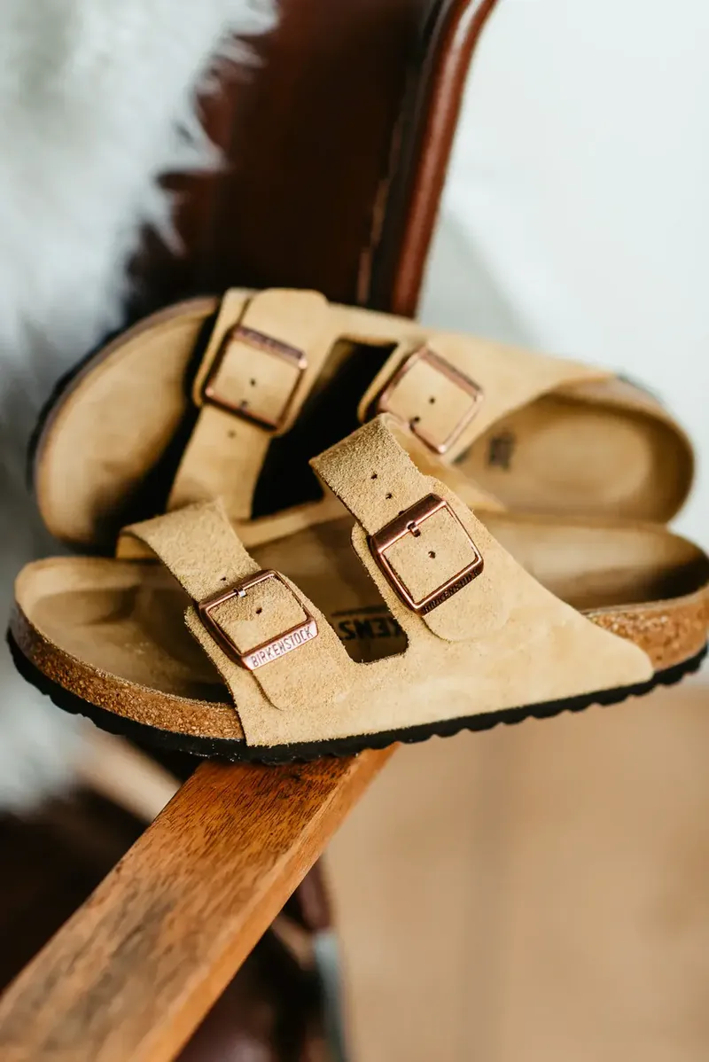 Birkenstock ABŞ tariflərinə rəğmən 2,1 milyard avro qazanc əldə edib