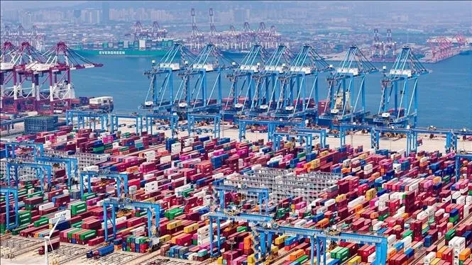 Çinin ticarət profisiti 2025-ci ilin 11 ayında rekord 1.08 trilyon dollara çatdı