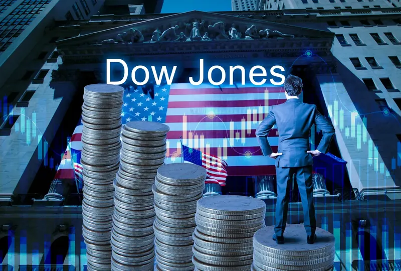 İran münaqişəsi fonunda Dow Jones 723 bənd geriləyib