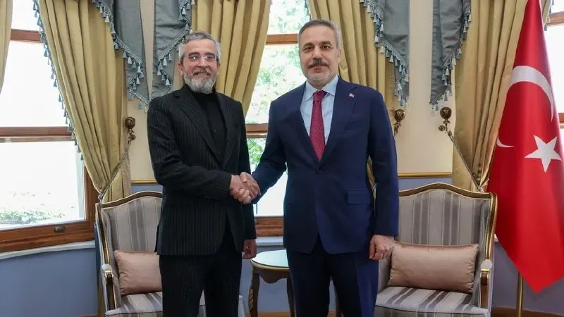 Hakan Fidan İstanbulda Əli Baqeri ilə görüşüb