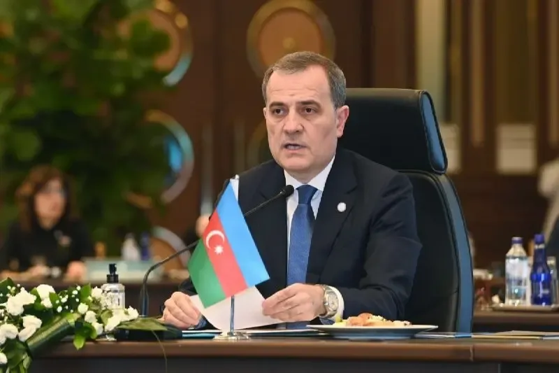 Ceyhun Bayramov Avropa rəsmisi ilə təhlükəsizliyi müzakirə edib