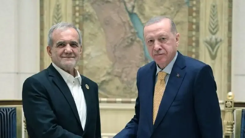 Ərdoğan Pezeşkianla telefonla danışıb