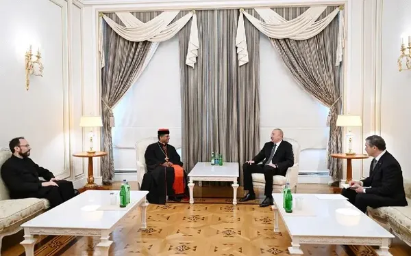İlham Əliyev Papa XIV Leoni Azərbaycana dəvət etdi