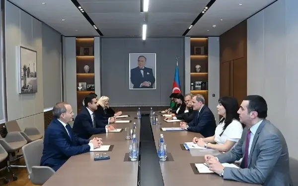Ceyhun Bayramov Tripp