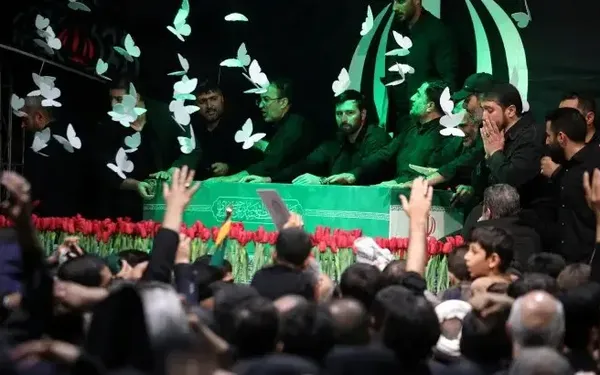 ali xamanei defn merasimi
