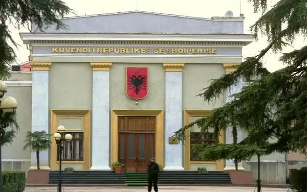 albania parlamenti