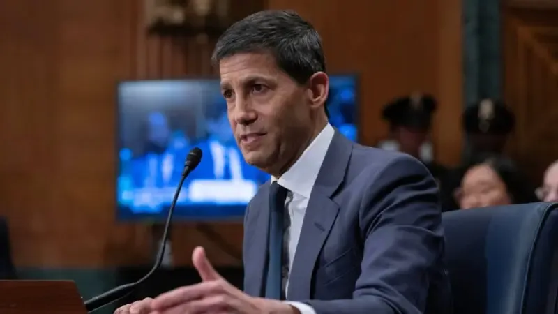 Kevin Warsh FED sədri təsdiqləndi