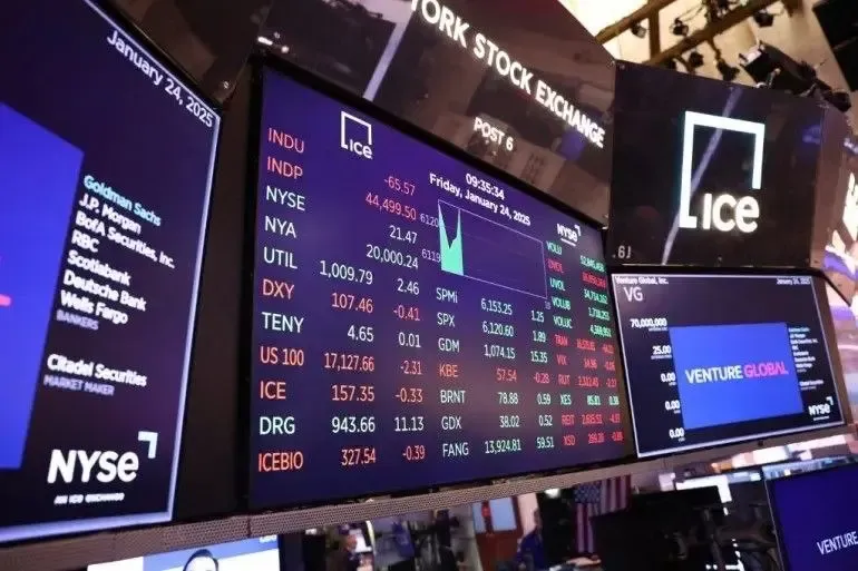 Cisco səhmləri Sİ sifarişləri ilə yüksəlib