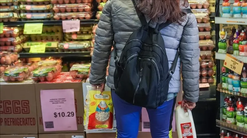 ABŞ-da inflyasiya noyabrda gözlənilmədən 2.7%-ə düşüb